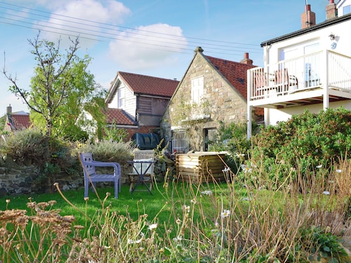 Haven Cottage - E4342