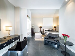 4 camere, ferro/asse da stiro, accesso a Internet, lenzuola