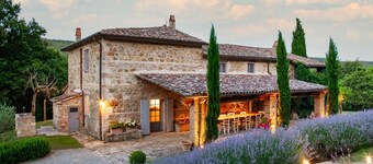 Villa Tirelli - Five Bedroom Villa, Sleeps 10