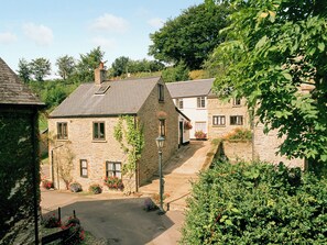 Exterior - 1 bedroom accommodation in Wheddon Cross, Exmoor (Wheddon Cross, Exmoor)