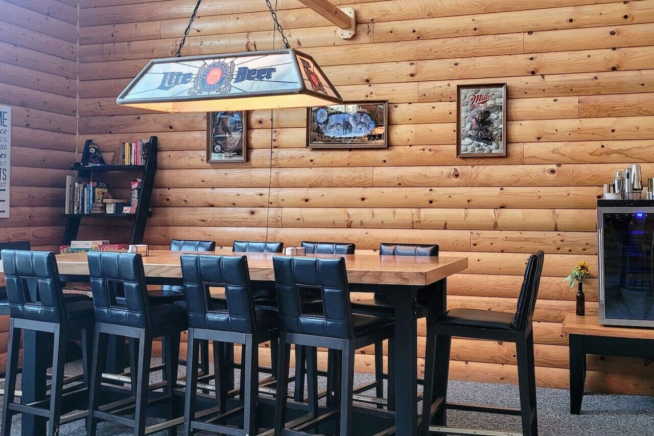 10 Seat Table for Games & Drinks