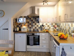 Geschirrspüler, Hochstuhl