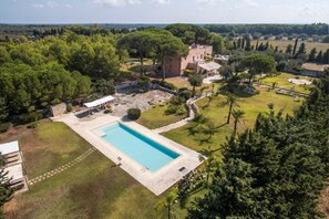 Pool - Villa Salvatore - Eight Bedroom Villa, Sleeps 19 (Carpignano Salentino)