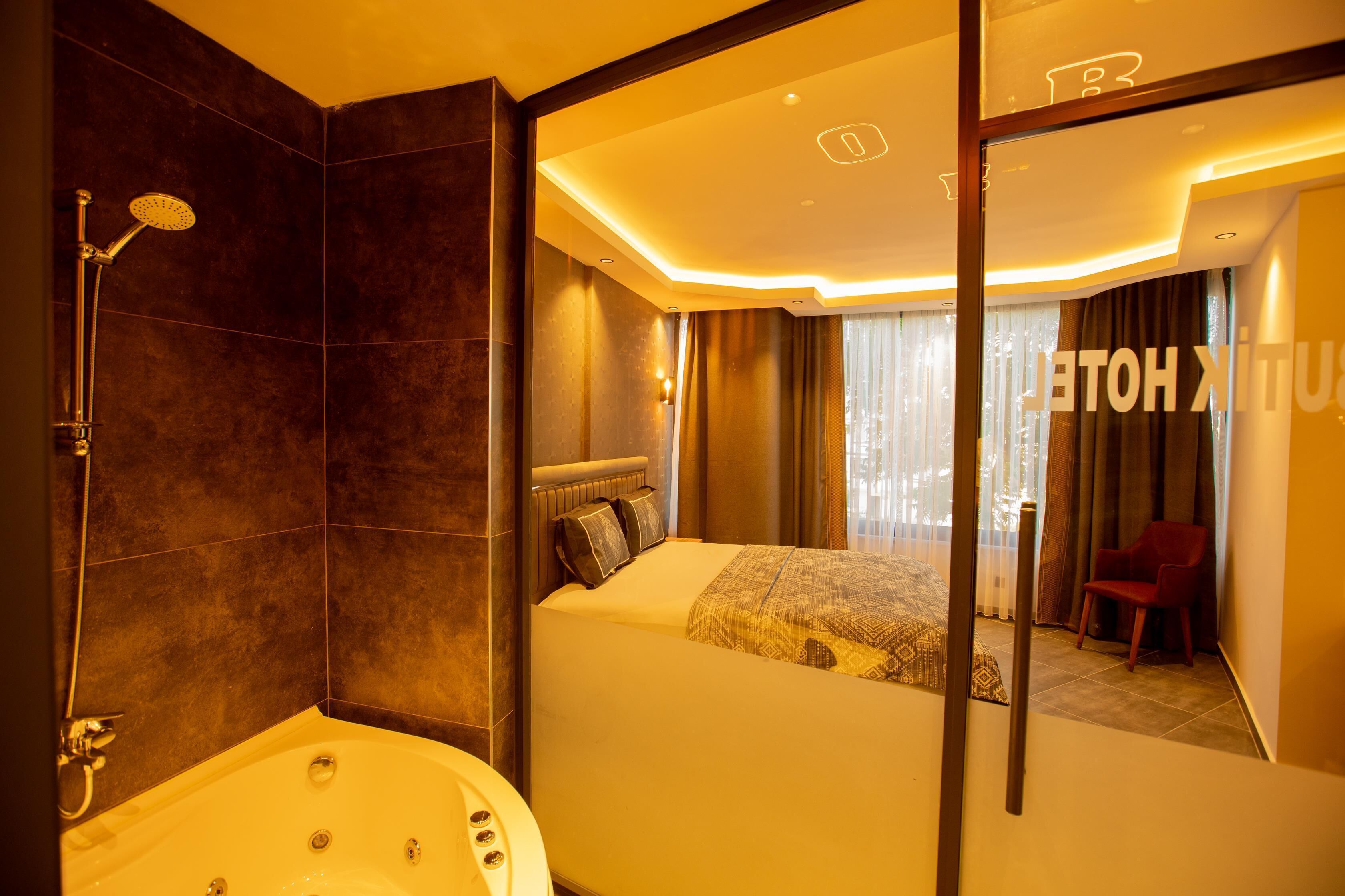 Monolocale Luxury | Bagno | Pantofole