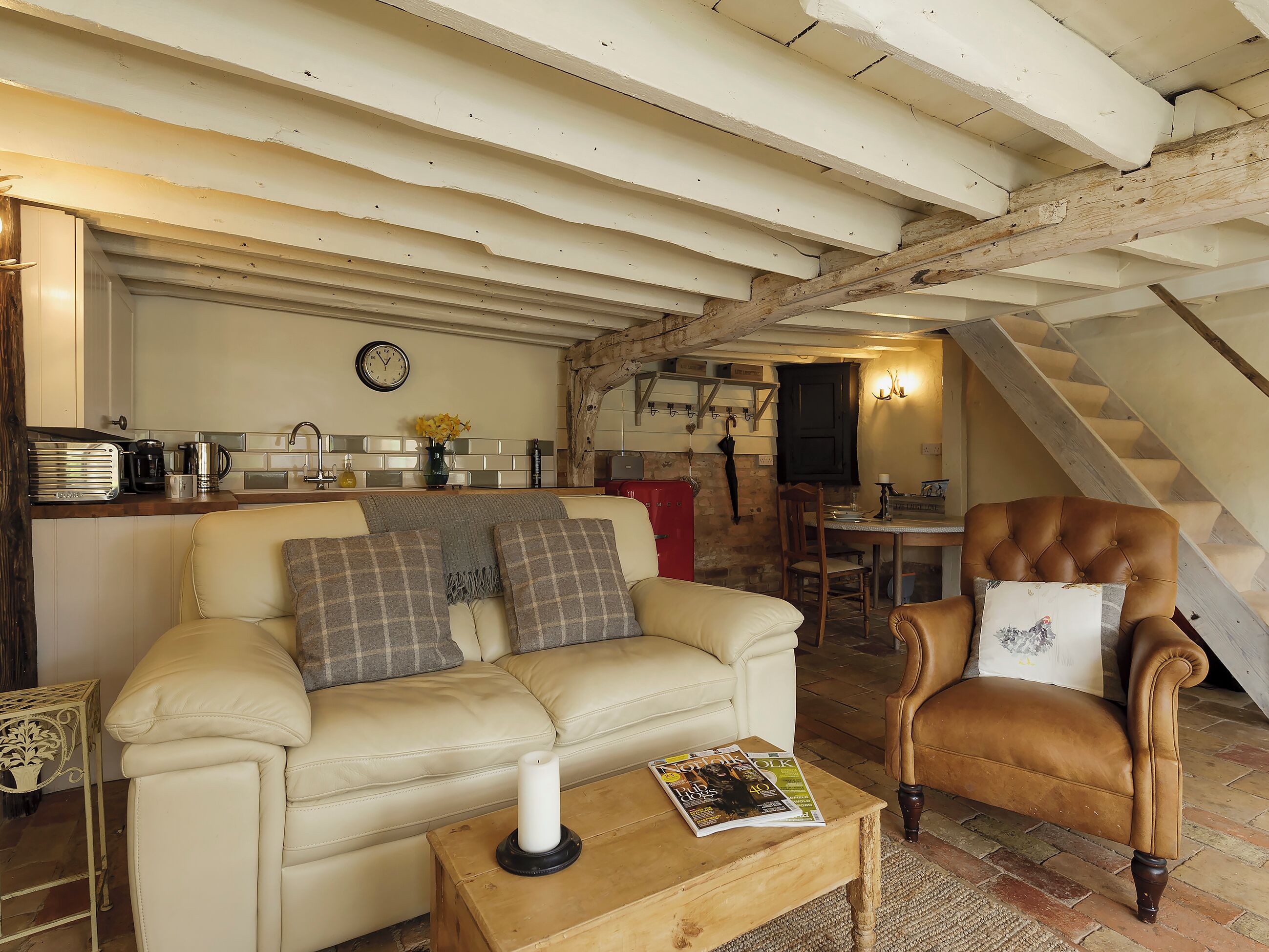 Televisión, chimenea