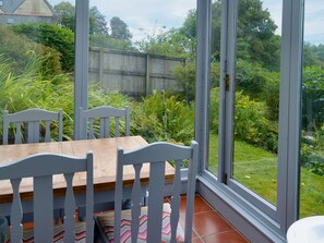 Outdoor dining - 2 bedroom accommodation in Bath (Bath)