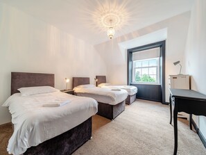 5 Schlafzimmer, kostenloses WLAN, Bettwäsche