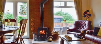3 bedroom accommodation in Little Downham, near Ely