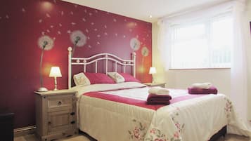 3 chambres, Wi-Fi gratuit, draps fournis