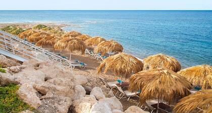 Villa Paphitiko - Five Bedroom Resort, Sleeps 10