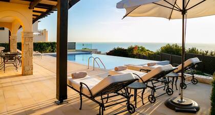 Villa Mihali - Vier Schlafzimmer Resort, Schläft 8
