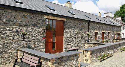 3 bedroom accommodation in Ystrad Meurig