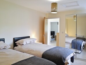 2 chambres, Wi-Fi gratuit, draps fournis