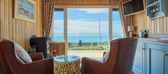 Little Beach - UK5997