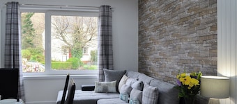 2 bedroom accommodation in Glencoe