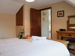 2 chambres, Wi-Fi gratuit, draps fournis