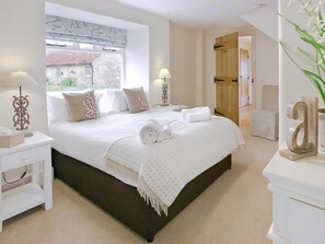 4 habitaciones, wifi gratis y ropa de cama