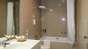 Standard Double or Twin Room | Bathroom | Combined shower/tub, hair dryer, slippers, towels