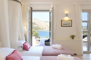 6 bedrooms, iron/ironing board, WiFi, bed sheets