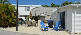 FL Keys Cottage with Ocean Views - Venture Out Unit 395