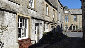 Unclassified image, 4 of 13, button - 1 bedroom accommodation in Grassington, near Skipton (Grassington, near Skipton)
