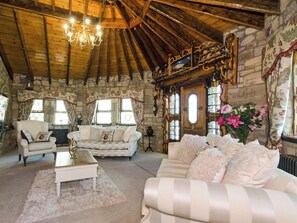 Unclassified image, 3 of 33, button