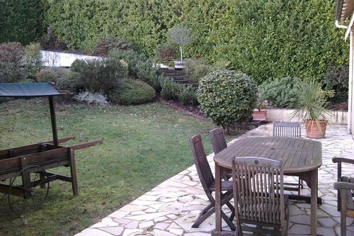 Charmante Villa CdF Avec Piscine