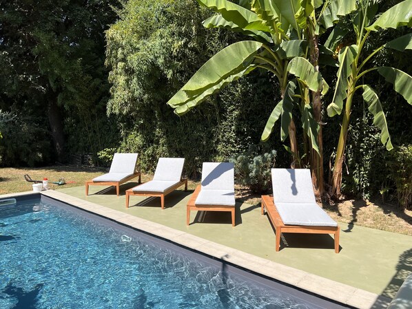 Outdoor pool - Contemporary house with pool close to beaches and shops (Anglet)