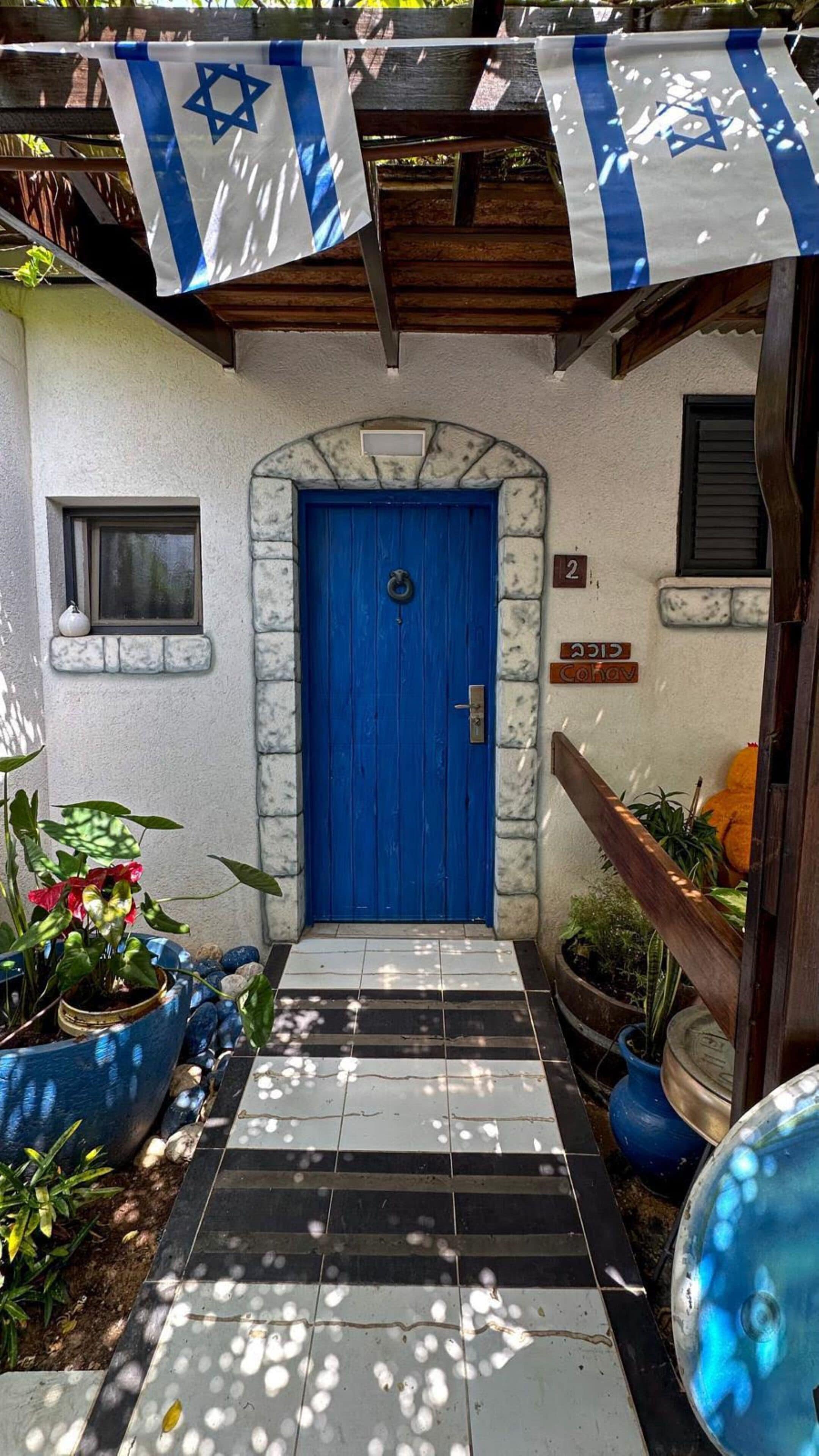 Rom – exclusive (Kokhav) | Allergitestet sengetøy, dundyner og minibarvarer (inkludert)