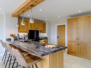 Geschirrspüler, Hochstuhl