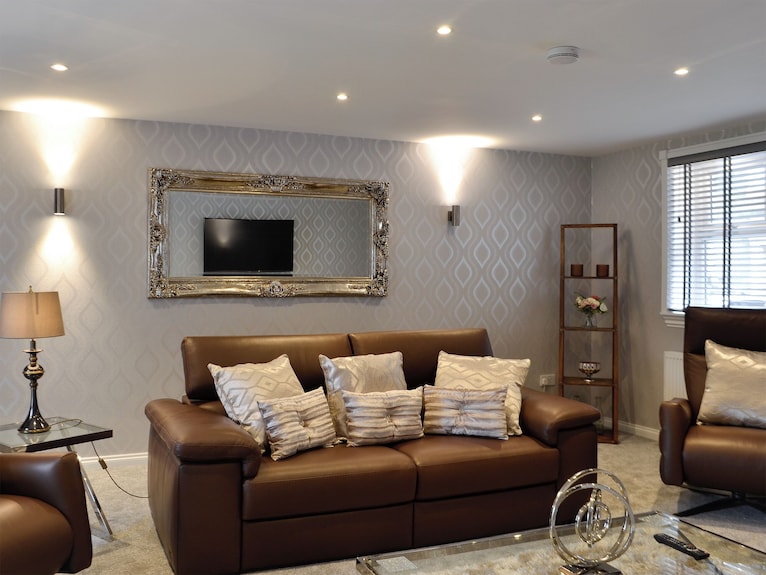 3 Bedroom Accommodation In Dalry - Ayrshire