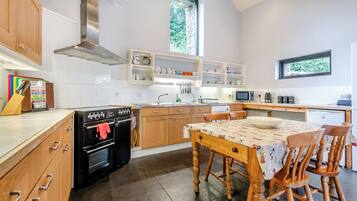 Dishwasher, highchair