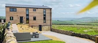 Hazelgrove Lodge Barn