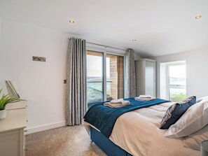 5 Schlafzimmer, kostenloses WLAN, Bettwäsche