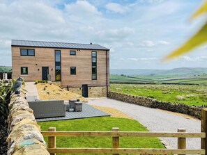Exterior - Hazelgrove Lodge Barn (Laneshawbridge)