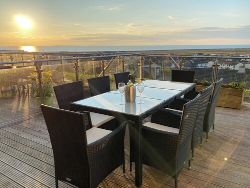 4 bedroom accommodation in Westward Ho!