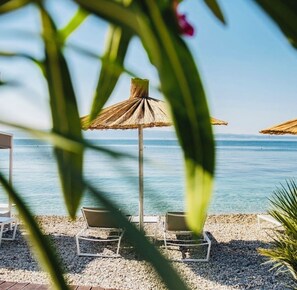 Beach nearby, beach towels