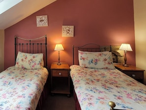 5 Schlafzimmer, kostenloses WLAN, Bettwäsche