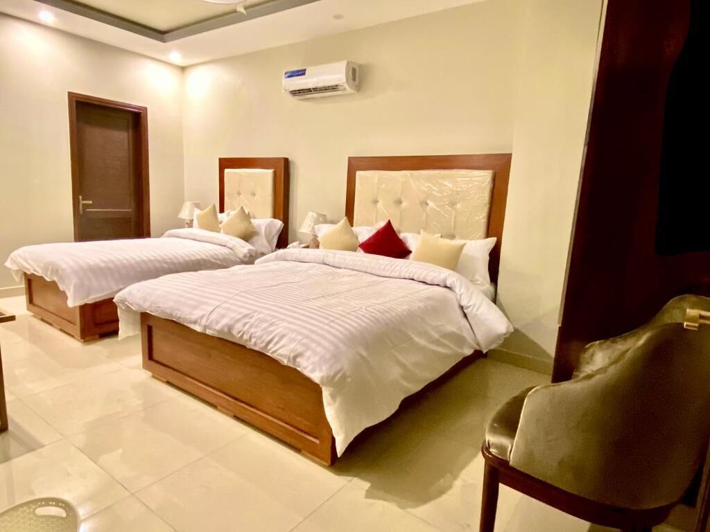 Executive Triple Room