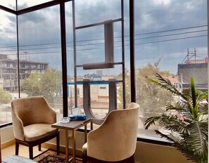 Deluxe Double Room | City view - Grand luxury Hotel (Multan)