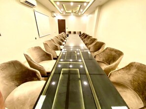 Meeting facility - Grand luxury Hotel (Multan)
