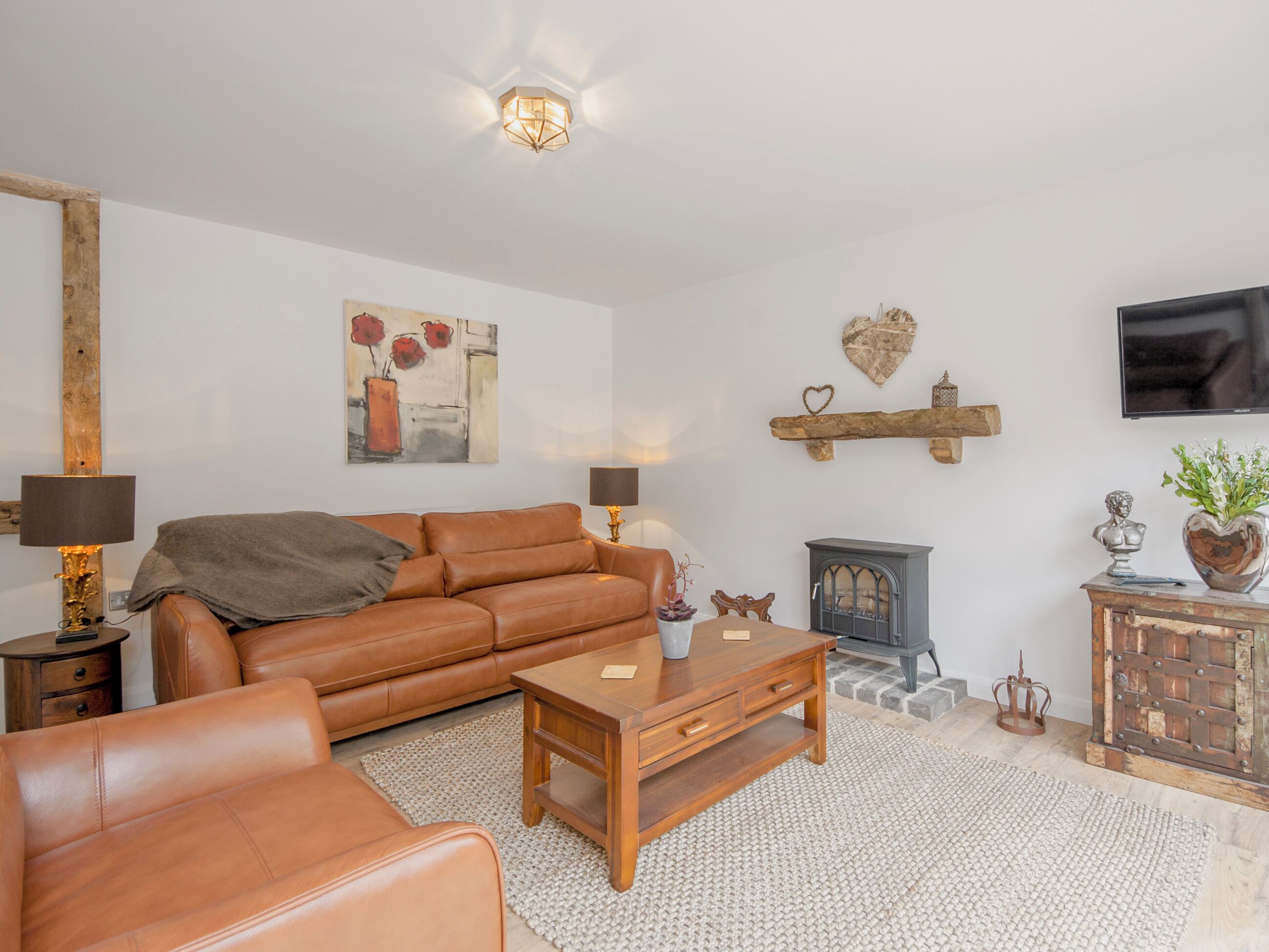 1 Bedroom Accommodation In Harvington, Near Evesham - Warwickshire