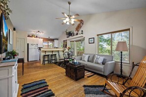 TV, fireplace, offices