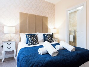 6 chambres, Wi-Fi gratuit, draps fournis