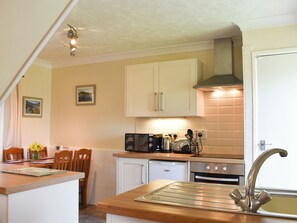 Geschirrspüler, Hochstuhl