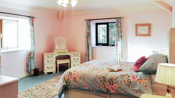 4 dormitorios, wifi gratis, ropa de cama