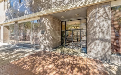 Downtown City View Loft