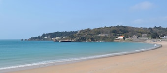 1 bedroom accommodation in St Brelades Bay