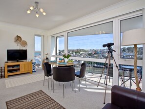 Interior - Upper Deck - 5 Linden Court (Brixham)