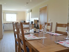 Dining - 3 bedroom accommodation in Faberstown, near Andover (Faberstown, near Andover)